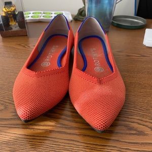 Rothys Size 8 Persimmon Pointed Flats